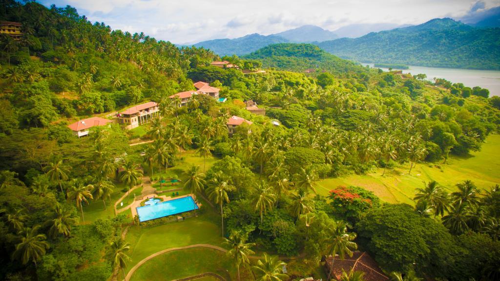 Victoria Golf Resort Digana Eksteriør billede