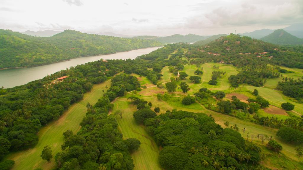 Victoria Golf Resort Digana Eksteriør billede